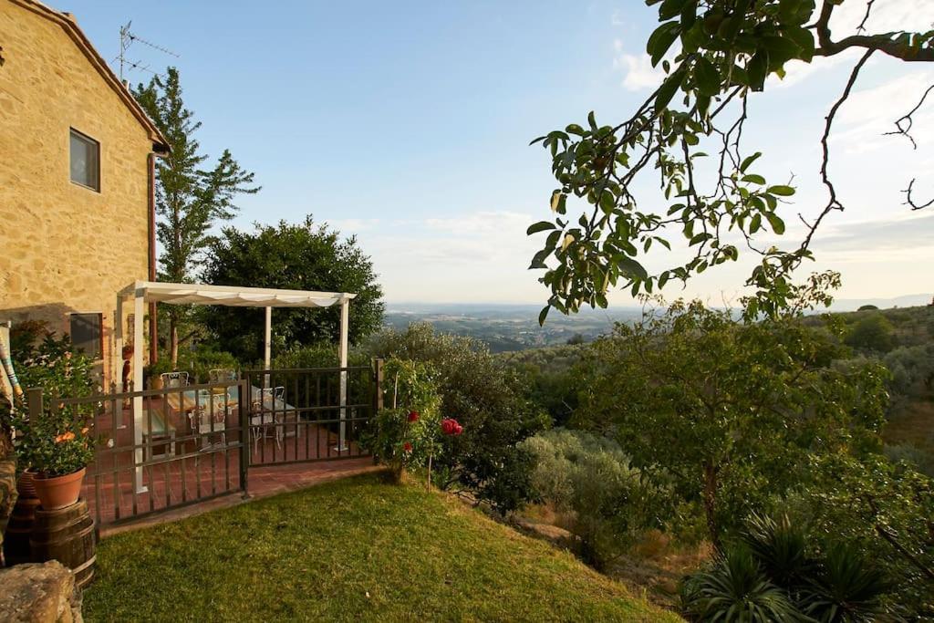 Villa Vestra in Vinci holiday home Esterno foto