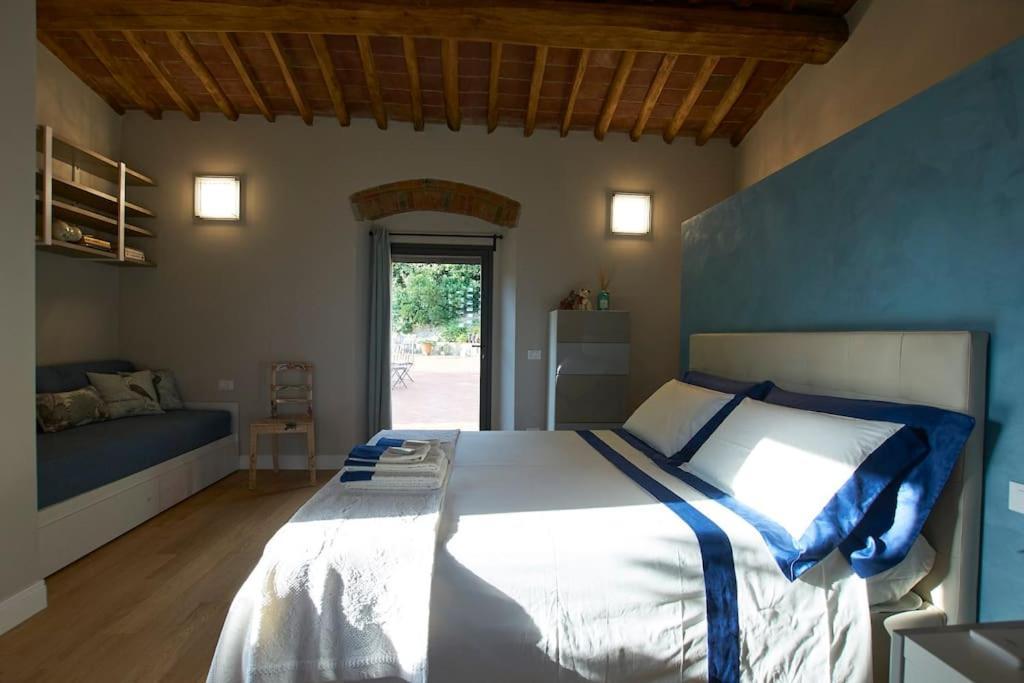 Villa Vestra in Vinci holiday home Esterno foto